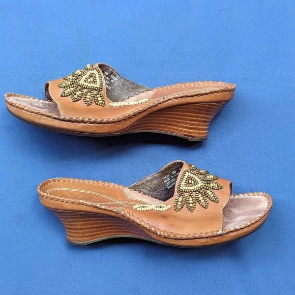Clarks Artisan Beaded Leather Slip On Wedge 2.5in Heel Sandals Empress Tan Boho - Picture 8 of 13